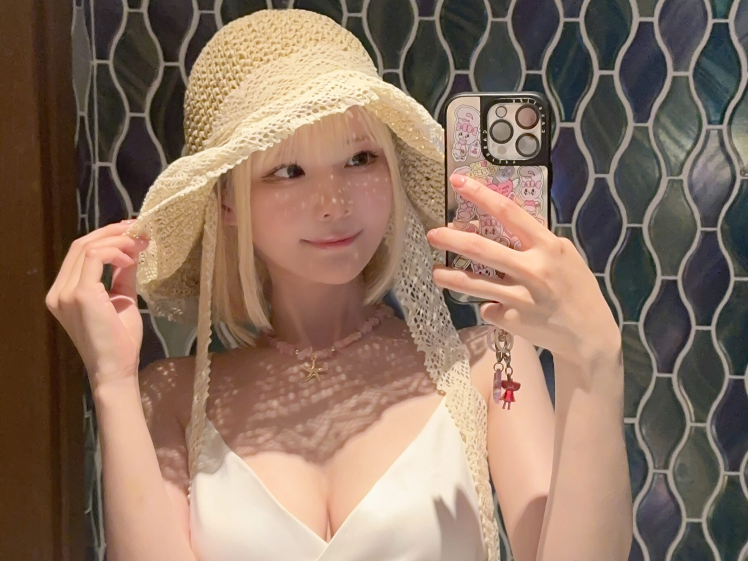 やもはちこ