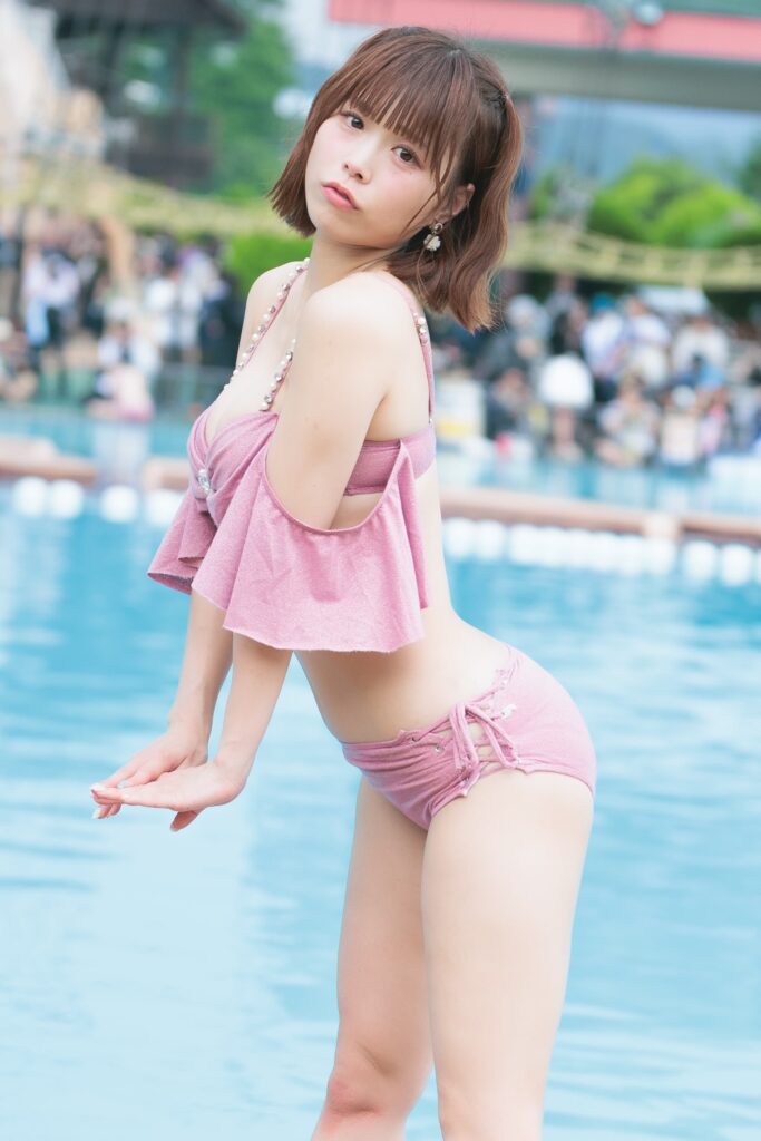 萌乃ゆき